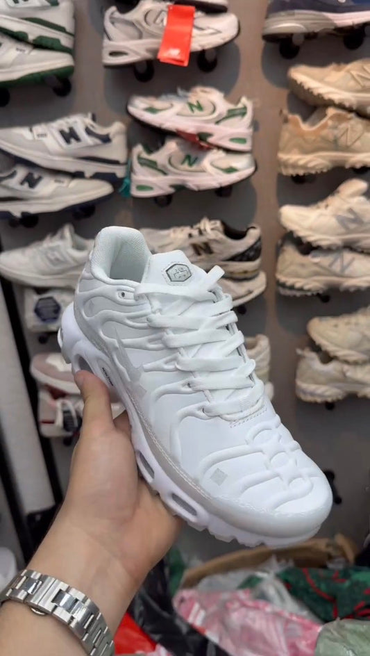 Tn acw white🤍