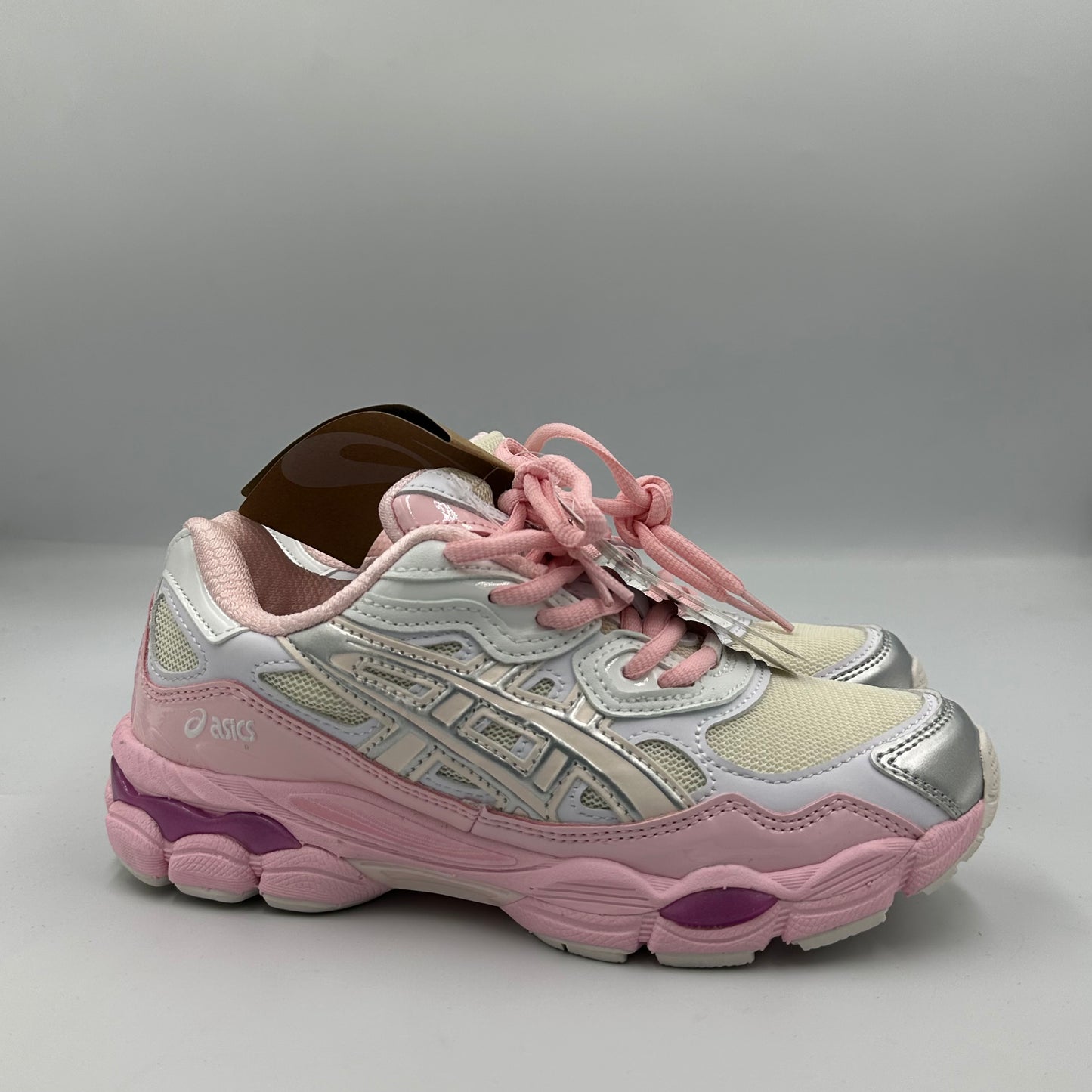ASICS NYC “Pink Cream Pure Silver”💕