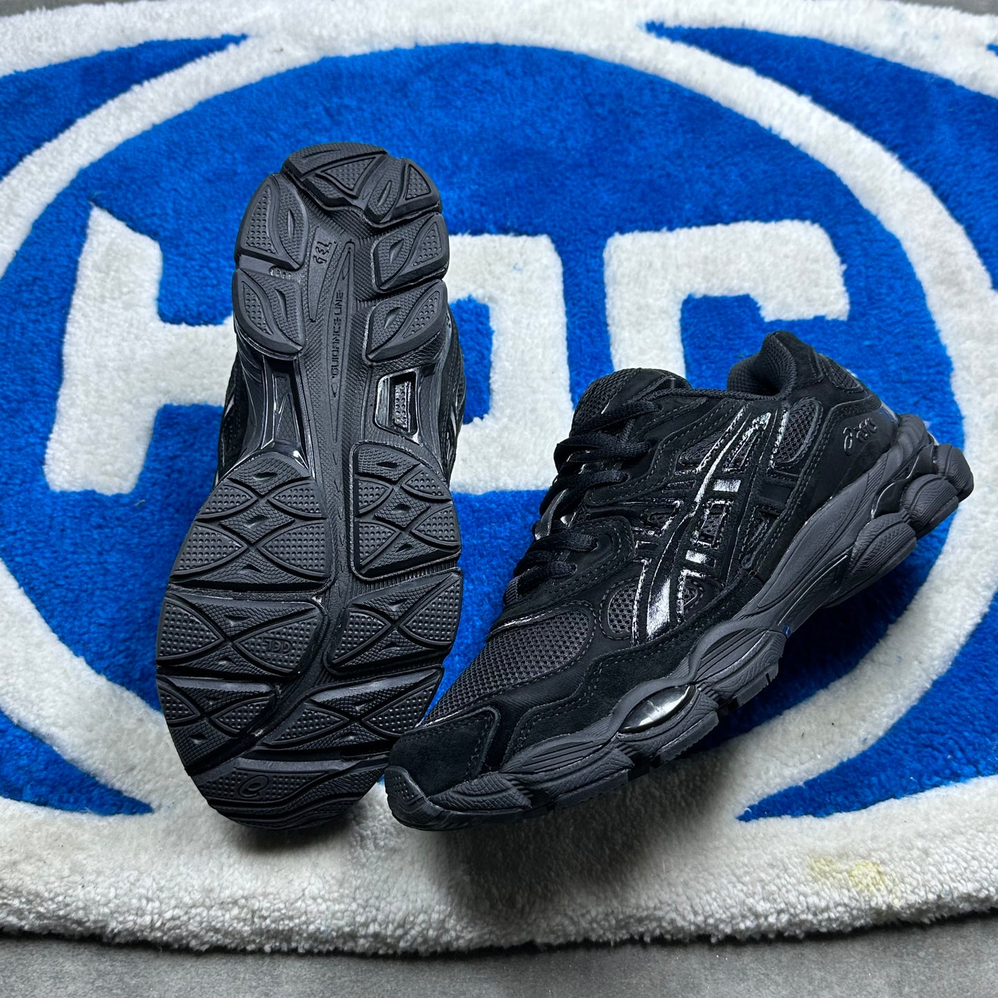 ASICS NYC FULL BLACK 🖤